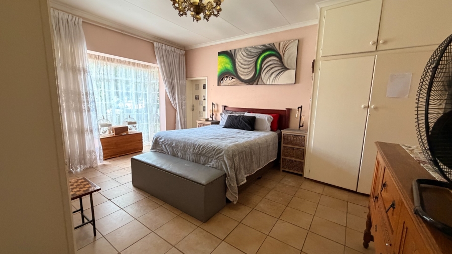 To Let 4 Bedroom Property for Rent in Die Bult North West